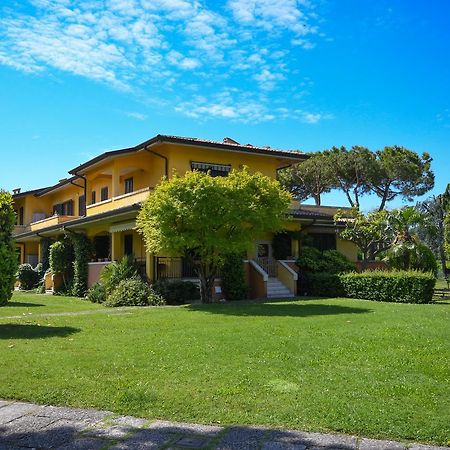 Sirmione Beach Apartment Exteriér fotografie