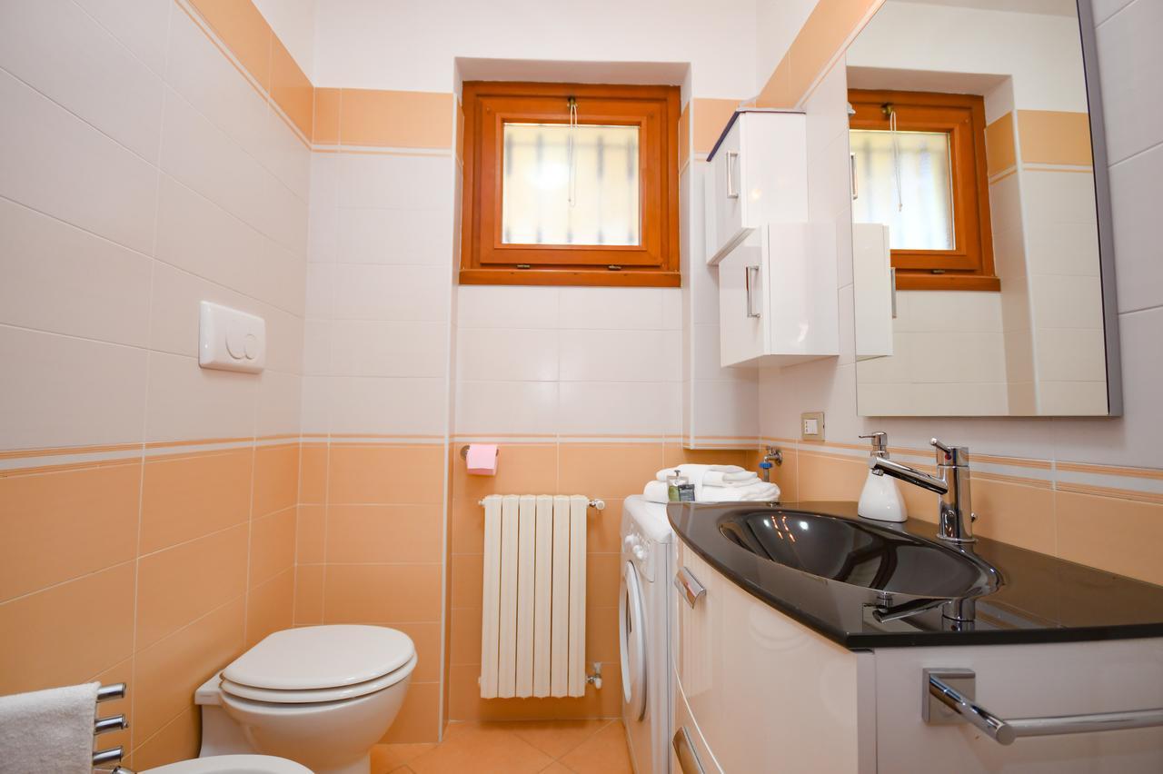 Sirmione Beach Apartment Exteriér fotografie