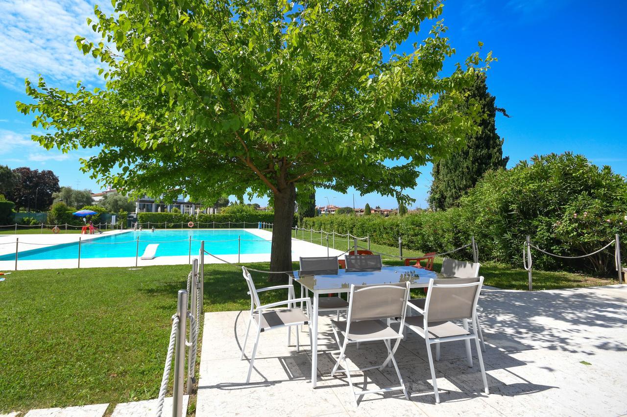 Sirmione Beach Apartment Exteriér fotografie
