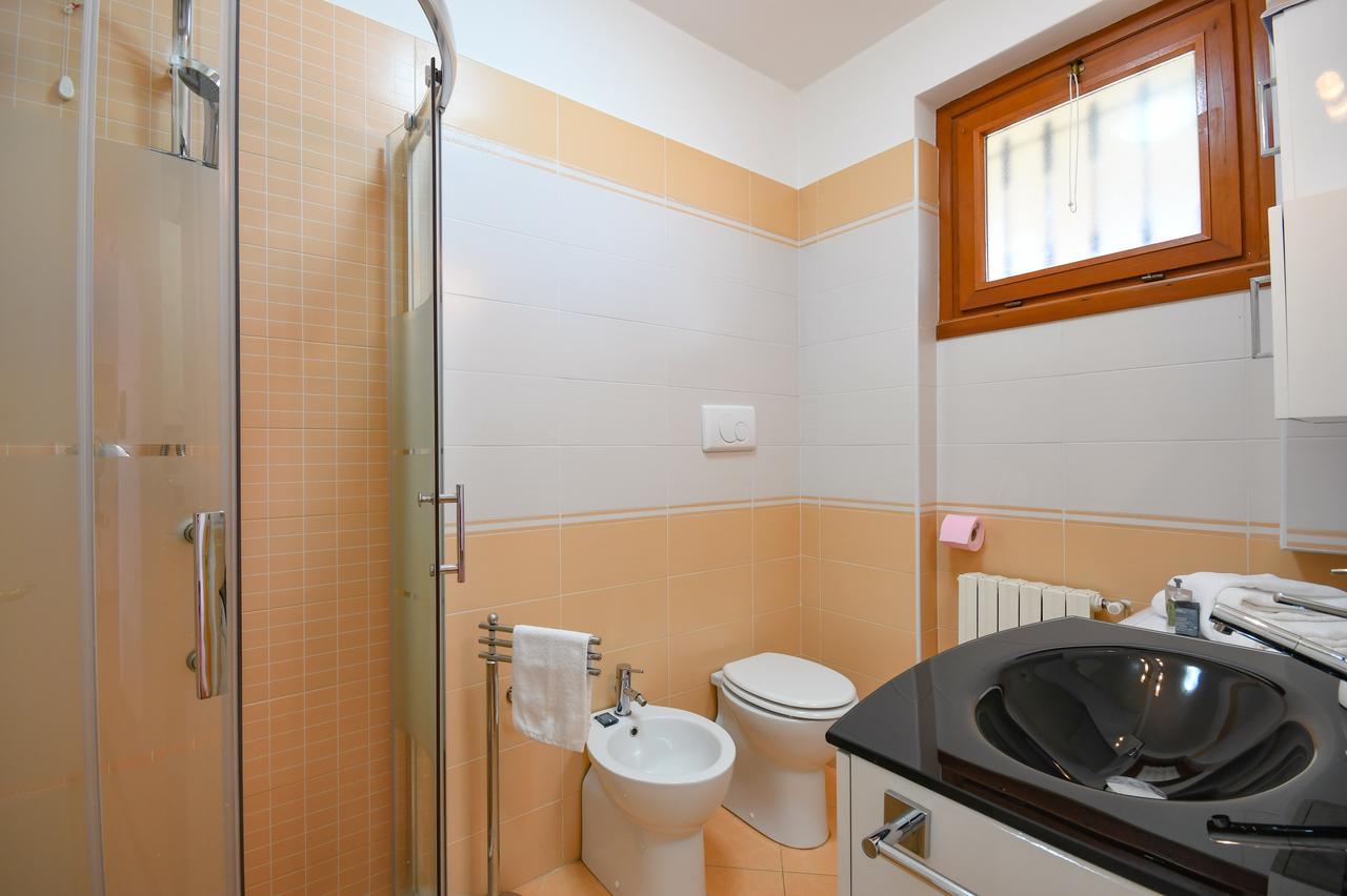 Sirmione Beach Apartment Exteriér fotografie